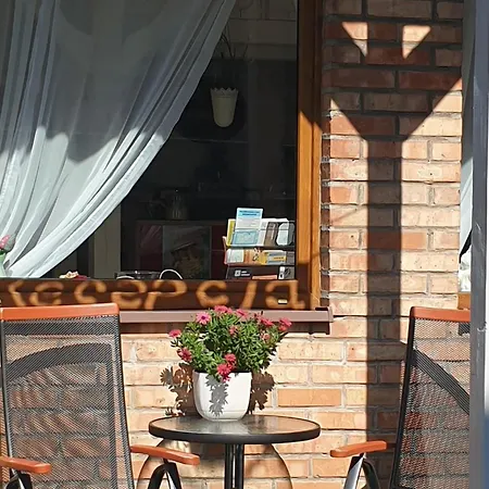 Appartement 1 Bedroom Gorgeous In *